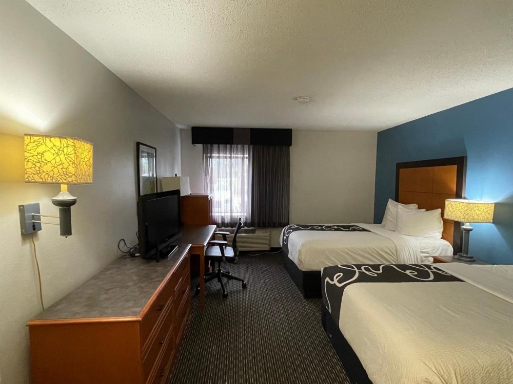 La Quinta Inn & Suites by Wyndham Baton Rouge Siegen Lane Main image